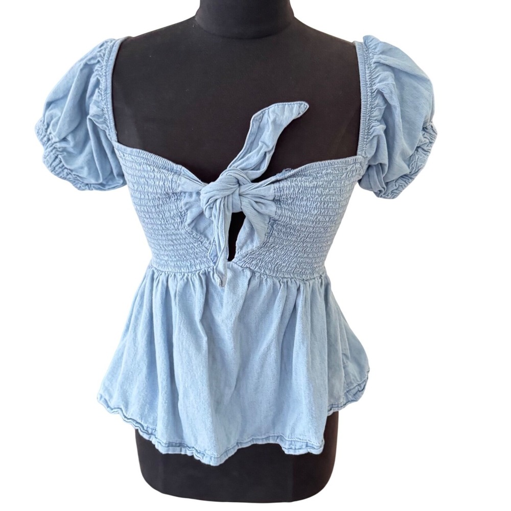 VENUS Smocked Denim Tie-Front Top‎ Puff Sleeve Peplum Blue Size M  preloved